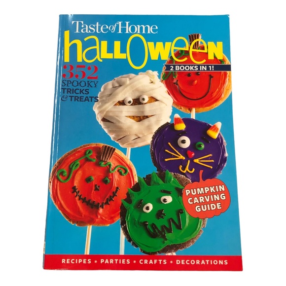 Taste of Home Halloween -- 2 Books in 1! 352 Halloween Tricks & Treats Cookbook - Picture 1 of 11